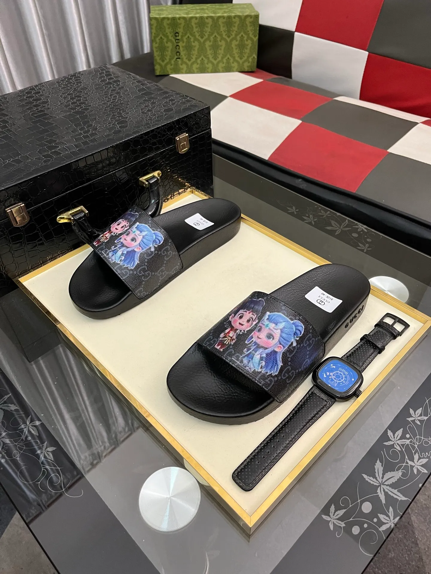 Men's Men's Shoes💰220⌚️⌚️ＧＵＣＣＩ.Gucci.Official website 1:1 popular slippers on sale! Original original material 🩴 SIZE: 38-46 (45.46 non-refundable)
